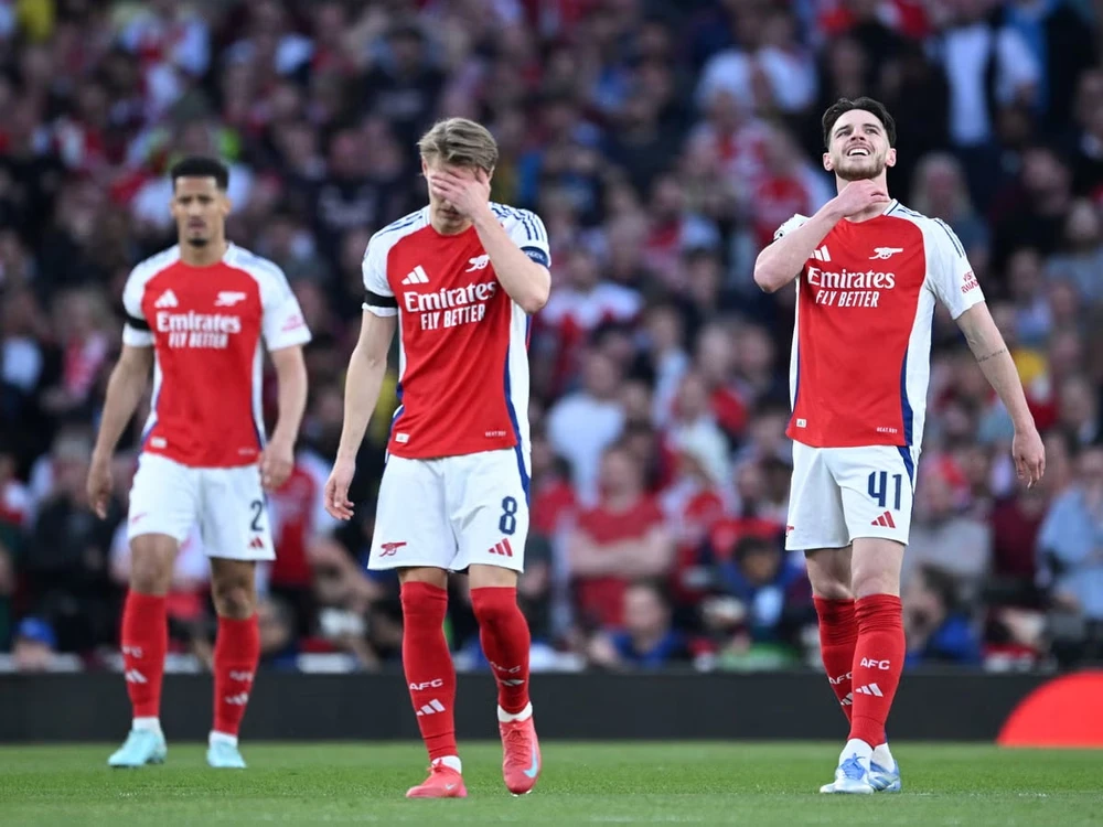 psg-gieo-ac-mong-mo-toang-cua-vao-chung-ket-uefa-champions-league (4).jpg