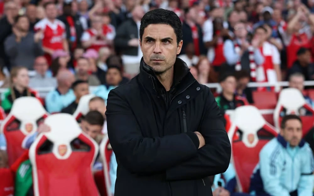 hlv-arteta-dau-long-khi-liverpool-vo-dich-premier-league (3).jpg