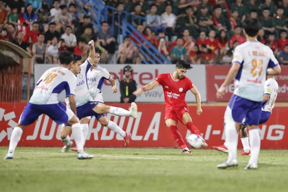 hlv-velizar-popov-gay-bao-o-viettel (4).jpg