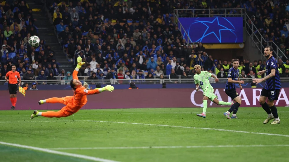 ban-ket-champions-league-khong-the-dien-ro-hon-o-san-siro (2).jpg