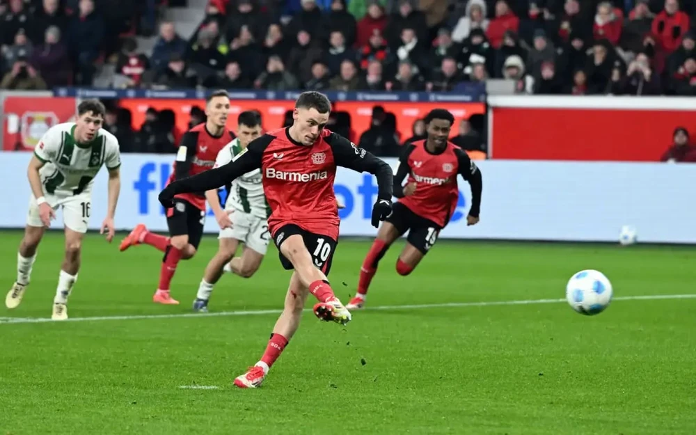 clb-bayern-munich-gay-soc-cho-man-city-va-real-madrid (2).jpg