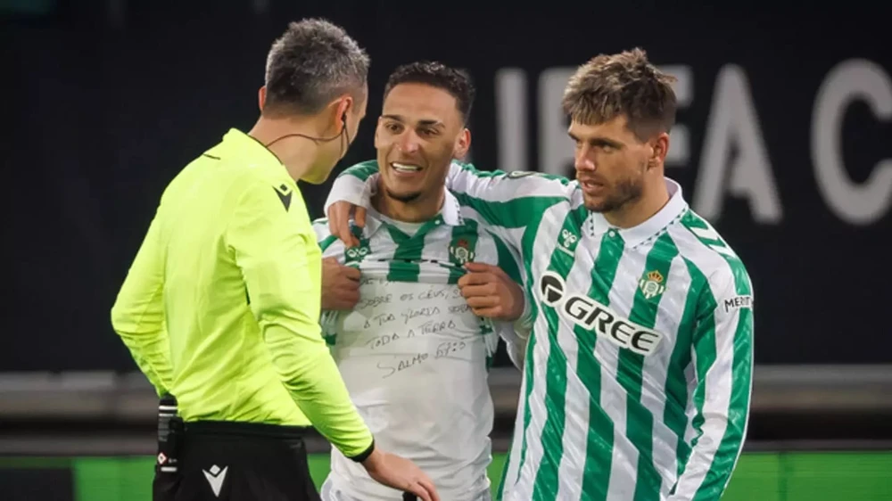 sao Man United hạnh phúc khi rời khỏi Old Trafford