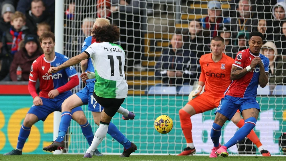 nha-vo-dich-liverpool-that-vong-khi-arnord-bo-doi (2).jpg