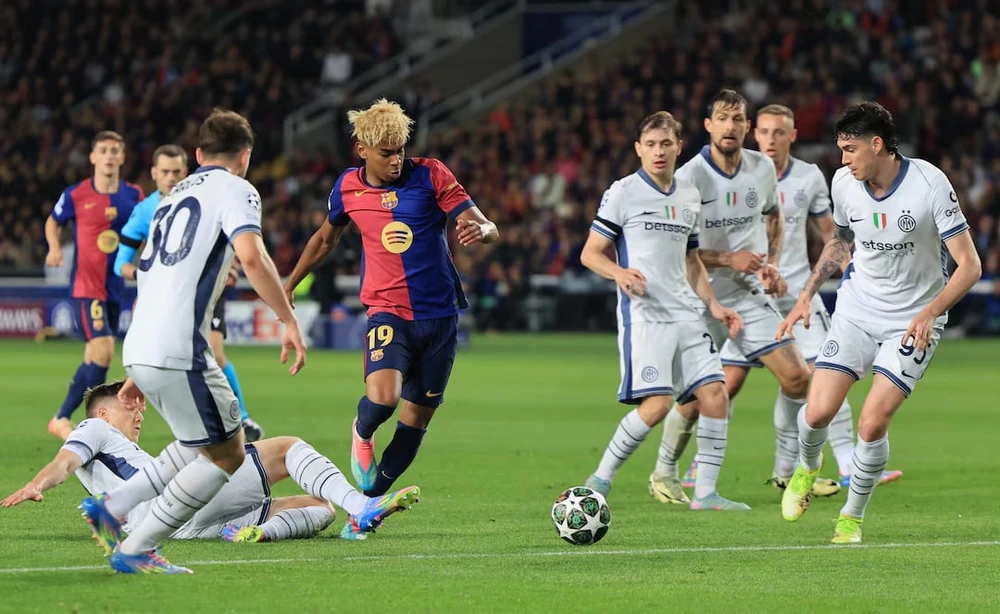 chung-ket-champions-league-bat-ngo-nhat-trong-lich-su (5).jpg