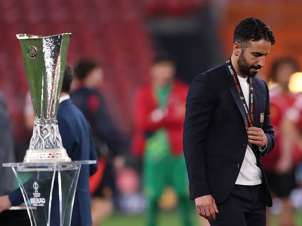 hlv-ruben-amorim-toi-se-roi-di-ngay-hom-sau-ma-khong-can-boi-thuong (3).jpg