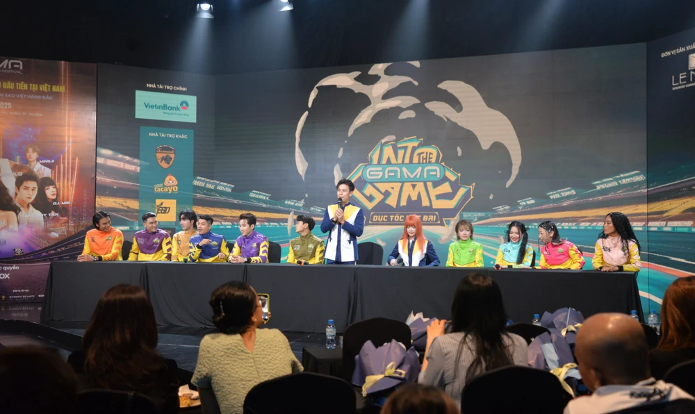 gama-duc-toc-bat-bai-toc-do-va-giai-tri-trong-cuoc-choi-trieu-do-dau-tien-tai-viet-nam (2).JPG