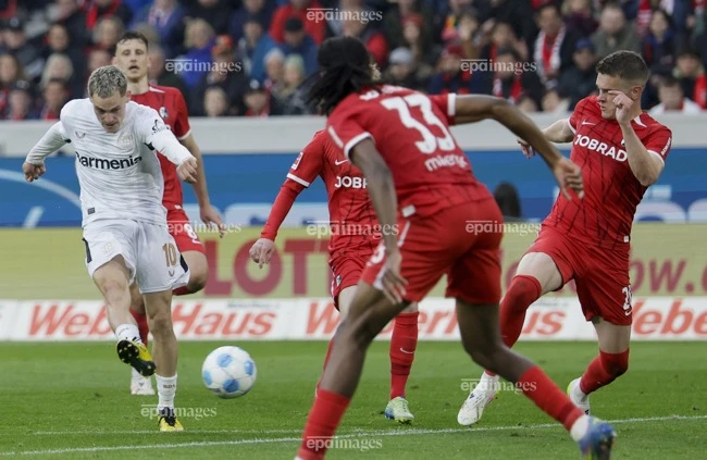 florian-wirtz-toa-sang-trong-tran-duc-thua-dau-bo-dao-nha (3).jpg