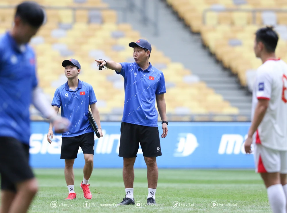 tuyen-viet-nam-vo-ra-nhieu-bai-hoc-quy (5).jpg