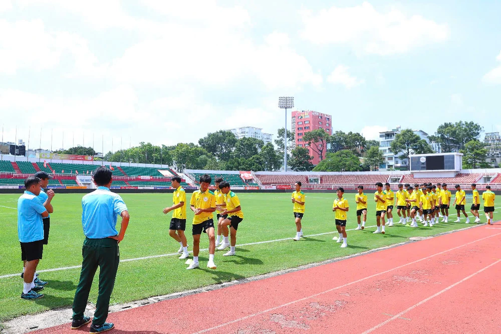 u-15-tp-hcm-tri-viet-xuat-quan-giac-mo-lon-tu-nhung-hat-giong-nho (1).jpg