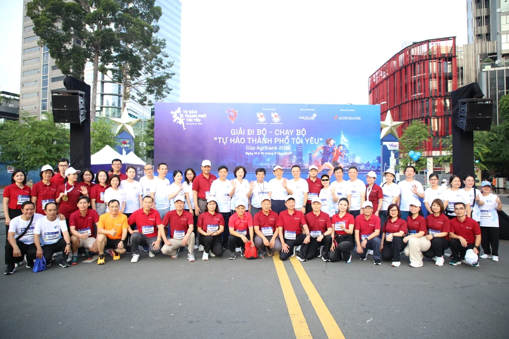 gan-6-000-vdv-dong-hanh-voi-su-kien-100-nam-ngay-bao-chi-cach-mang-viet-nam (10).JPG