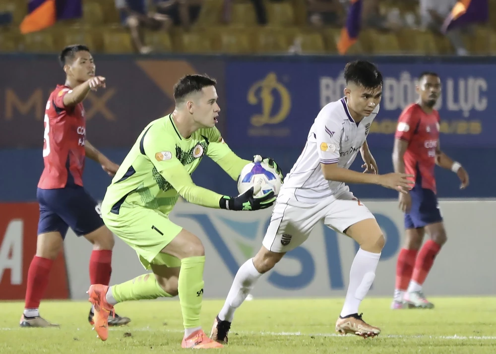 doan-ket-v-league-nghet-tho-cuoc-chien-sinh-tu (3).jpg