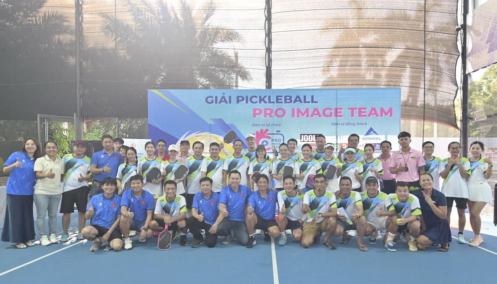giai-pickleball-pro-image-2025-san-choi-gan-ket-doi-ngu-nguoi-lam-bao (3).jpg