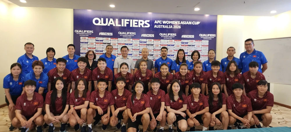 loai-cau-thu-viet-kieu-chu-nha-viet-nam-tinh-cua-gianh-ve-duy-nhat-di-tiep (2).jpeg