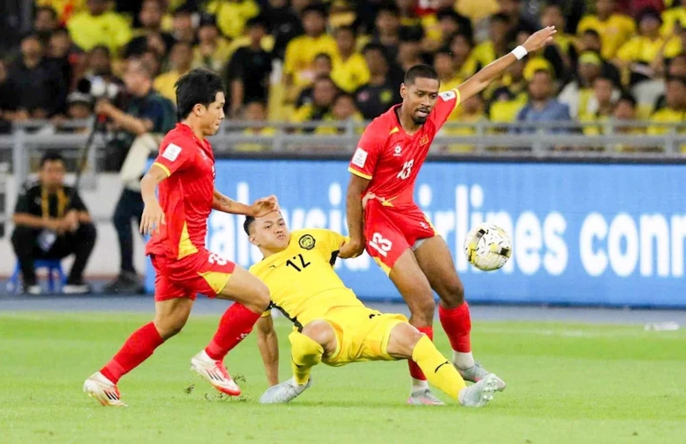 nhập tịch cầu thủ