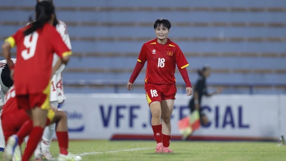 kich-ban-di-tiep-cua-tuyen-nu-viet-nam-o-giai-chau-a (3).jpg