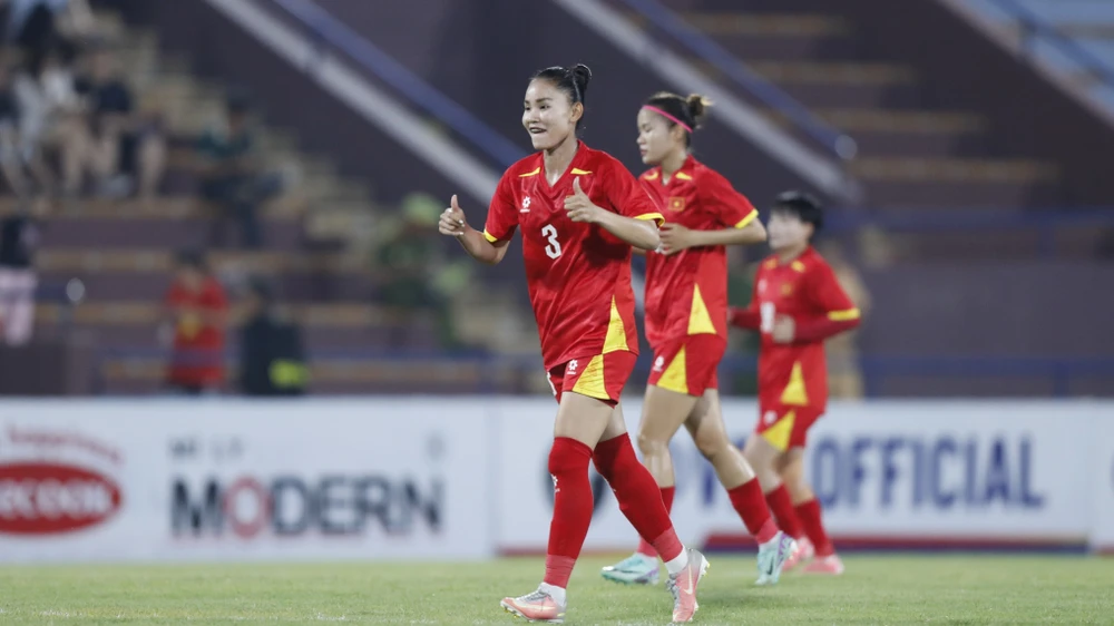 doi-tuyen-nu-viet-nam-lai-mo-world-cup (2).jpg
