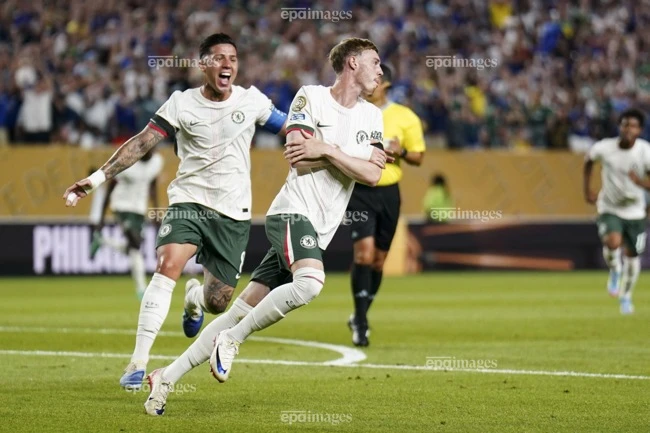 chelsea-gap-rac-roi-hon-fluminense-o-ban-ket-club-world-cup (3).jpg