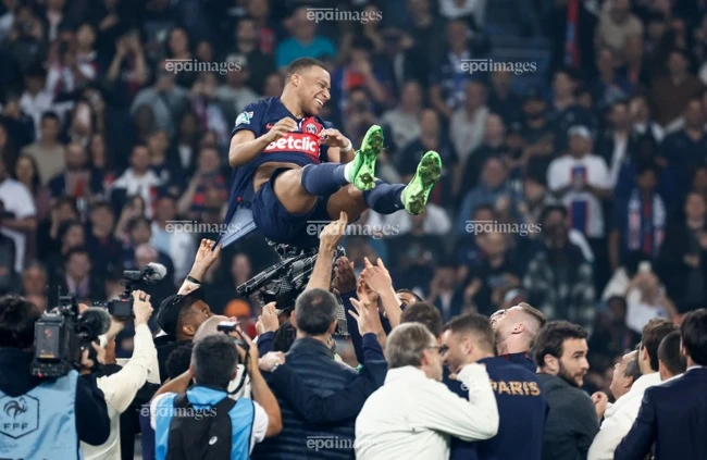 mbappe-doi-dau-voi-qua-khu-psg-o-ban-ket-club-world-cup (4).jpg