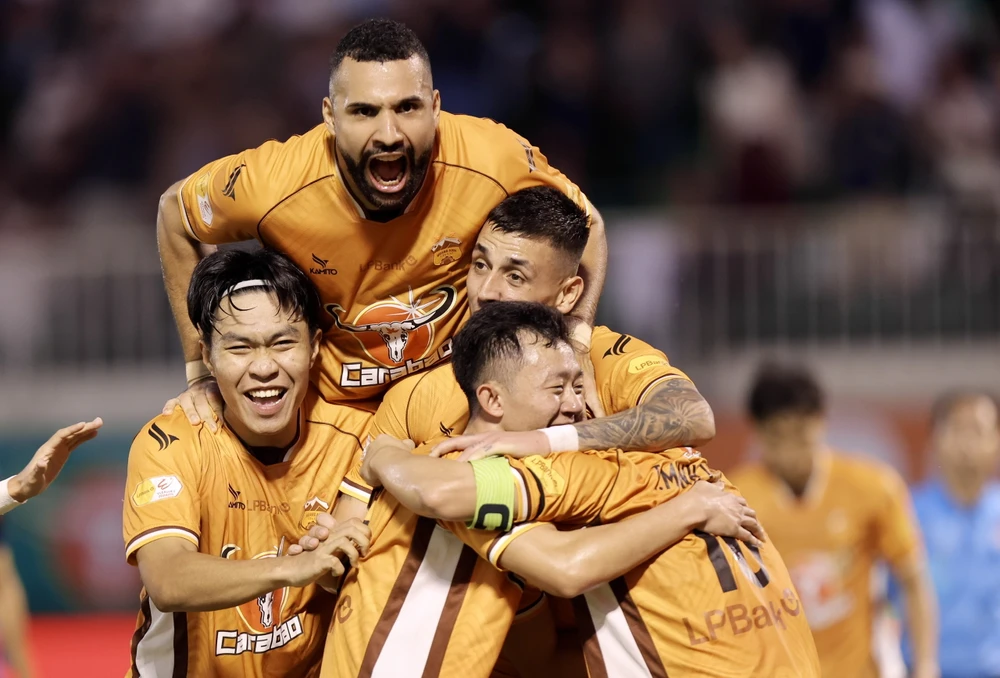 bong-da-viet-nam-thay-doi-lon-ve-luat-choi (5).jpg