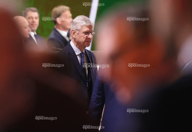 wenger-phan-phao-klopp-club-world-cup-32-doi-la-can-thiet (2).jpg