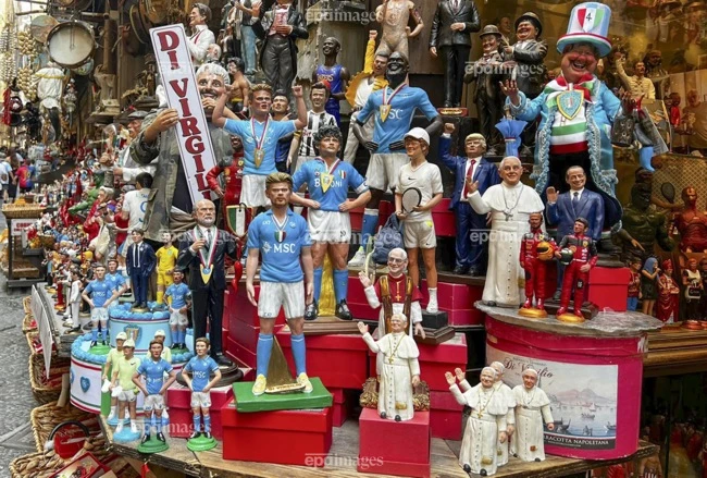 dut-ao-khoi-man-city-tien-ve-bruyne-phieu-du-voi-nha-vo-dich-nuoc-y (2).jpg