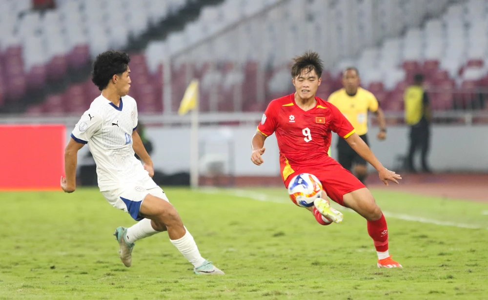 u-23-viet-nam-nam-loi-the-truoc-tran-chung-ket-voi-indonesia (2).jpg