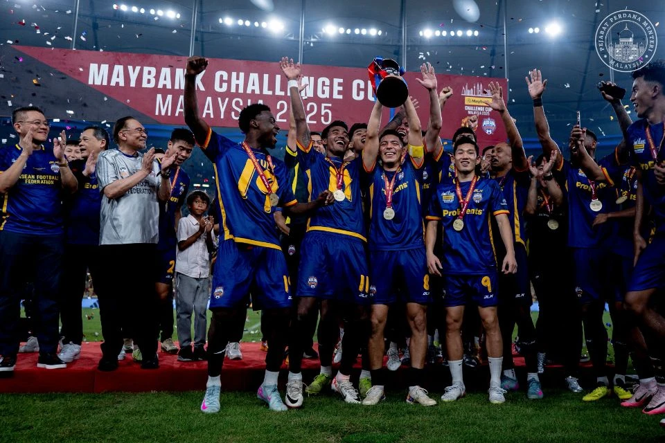 hlv-kim-sang-sik-tai-ngo-gay-can-voi-hoc-tro-cu-cua-indonesia (2).jpg