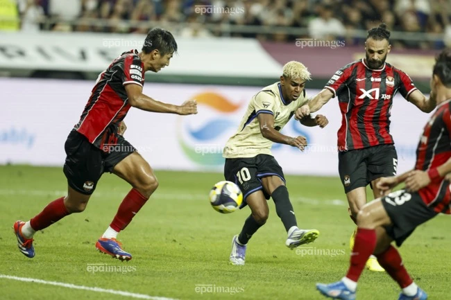 hlv-pep-guardiola-dung-so-sanh-yamal-voi-messi (2).jpg