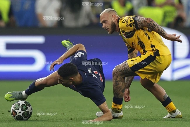 tấn công tình dục