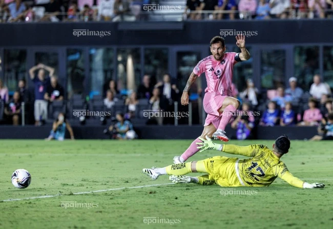 inter-miami-cap-nhat-thong-tin-messi-bi-chan-thuong (1).jpg