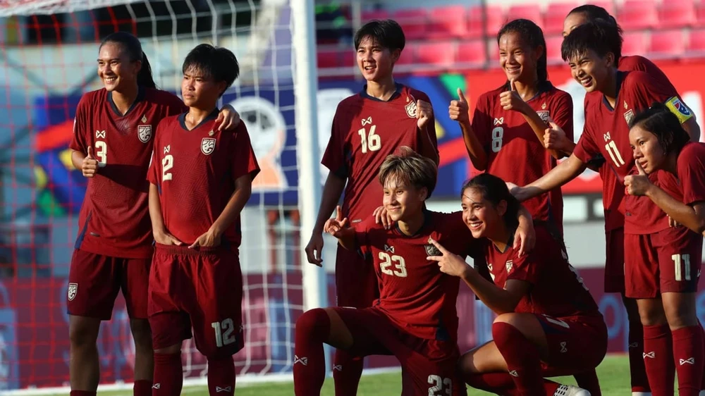 chu-nha-viet-nam-phai-thang-thai-lan-o-tran-chung-ket-som (1).jpg