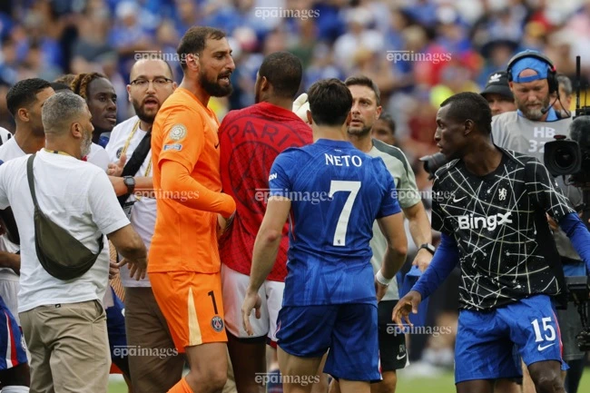 cai-ket-cay-dang-cua-nguoi-gac-den-so-1-the-gioi (1).jpg