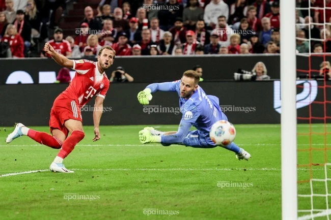 tien-dao-harry-kane-gay-bao-voi-cu-hat-trick (2).jpg