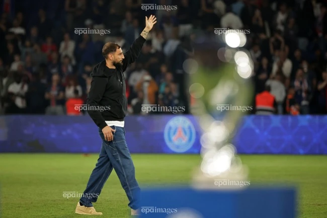 al-ittihad-dua-ban-hop-dong-khong-lo-cho-tien-ve-bruno-fernandes (3).jpg