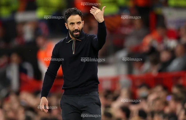 clb-man-united-ban-7-cau-thu (4).jpg