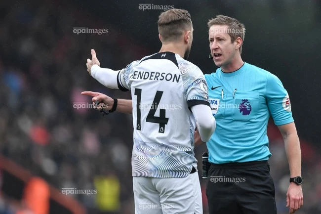 hlv-tuchel-xin-loi-bellinngham-loai-arnold-khoi-doi-tuyen-anh (5).jpg