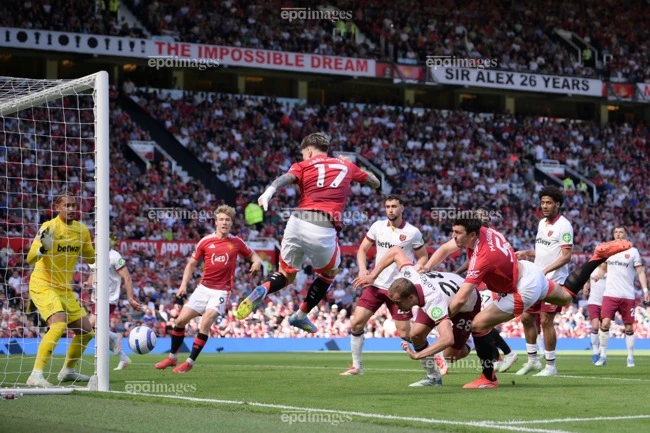 Garnacho rời bỏ MU và chọn ký hợp đồng 7 năm với Chelsea