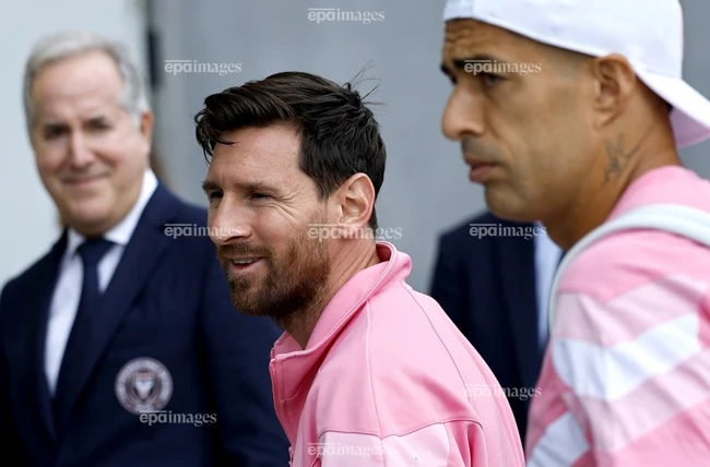 doi-bong-cua-messi-thua-tran-chung-ket-ngoi-sao-suarez-lam-loan (4).jpg