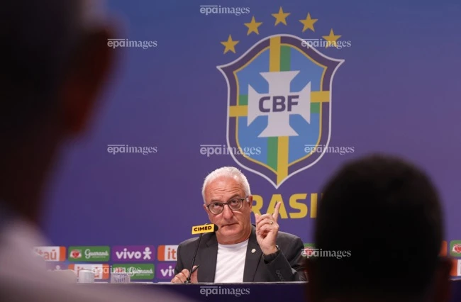 neymar-dap-tra-hlv-ancelotti-vi-khong-duoc-trieu-tap-vao-doi-tuyen-brazil (1).jpg