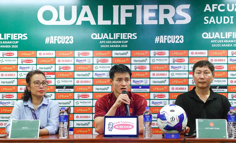 lan-thu-6-ky-luc-cua-tuyen-u-23-viet-nam (5).jpg