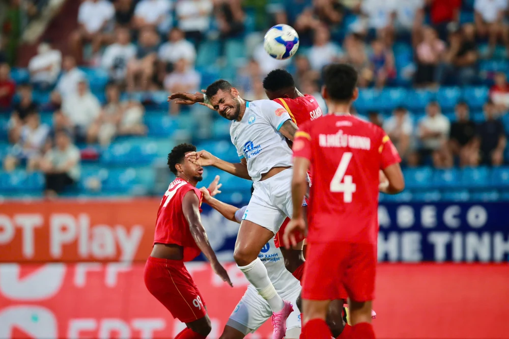 nhà đương kim vô địch Nam Định