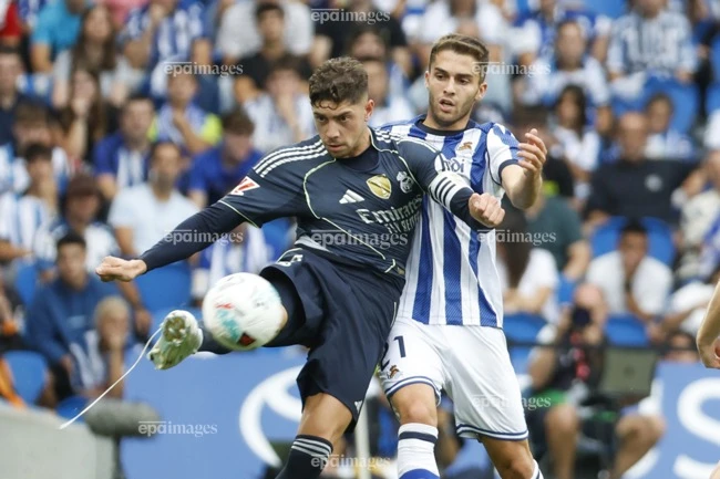 clb-man-united-lap-khoang-trong-giua-san-bang-2-ngoi-sao-moi (3).jpg