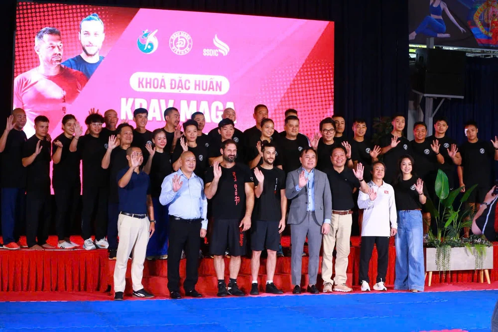 đặc huấn Krav Maga