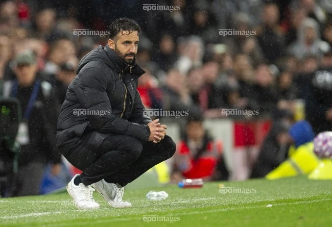 van-de-khung-khiep-o-clb-man-united (1).jpg