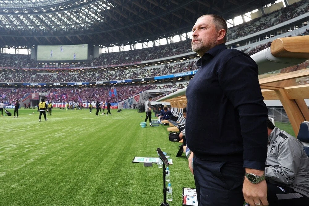 chuyen-gia-keu-goi-sa-thai-hlv-doi-tuyen-malaysia (3).jpg