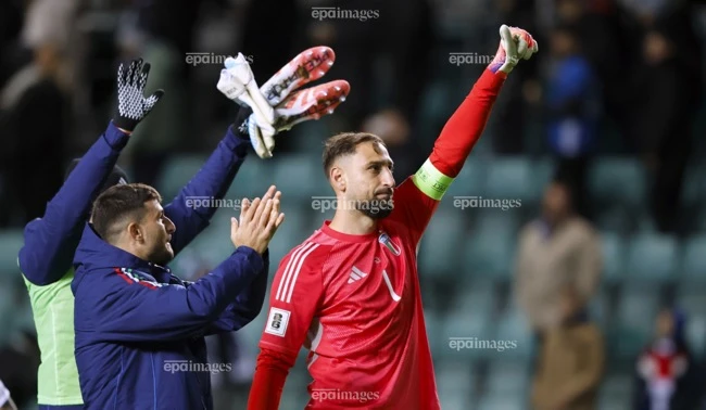 da-hong-phat-den-2-lan-tien-dao-haaland-van-lap-hat-trick-thu-6 (4).jpg