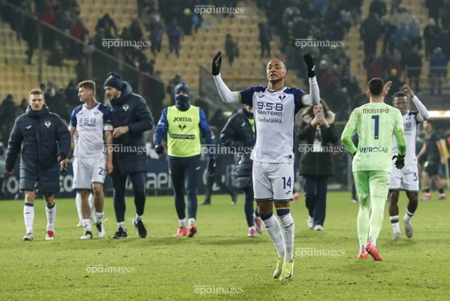 co-mot-lang-bong-nho-ma-khong-be-gianh-quyen-choi-world-cup-2026 (1).jpg