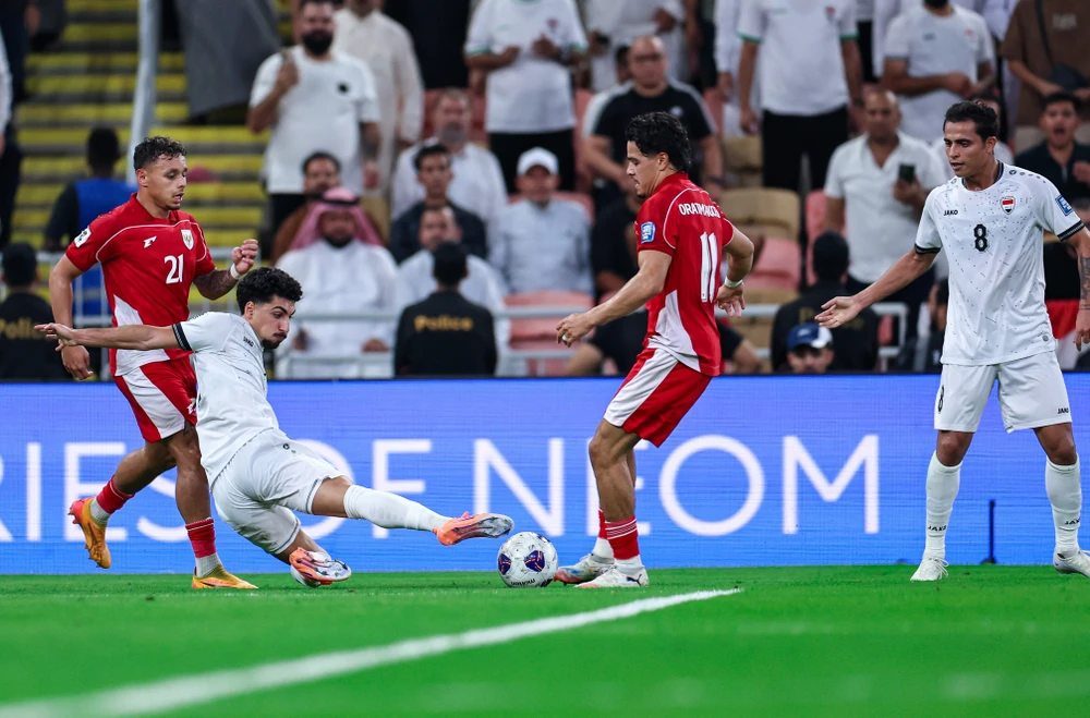 HLV Patrick Kluivert