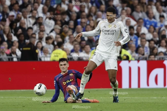 jude-bellingham-dap-tra-manh-me-khi-bi-loai-khoi-tuyen-anh (3).jpg