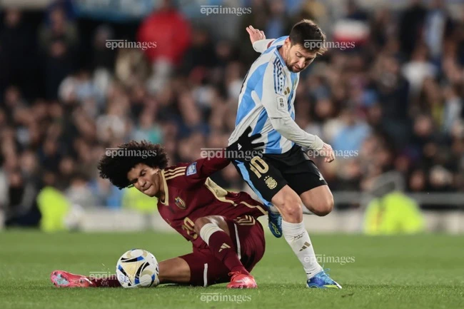 ronaldo-toi-khong-thua-messi (4).jpg